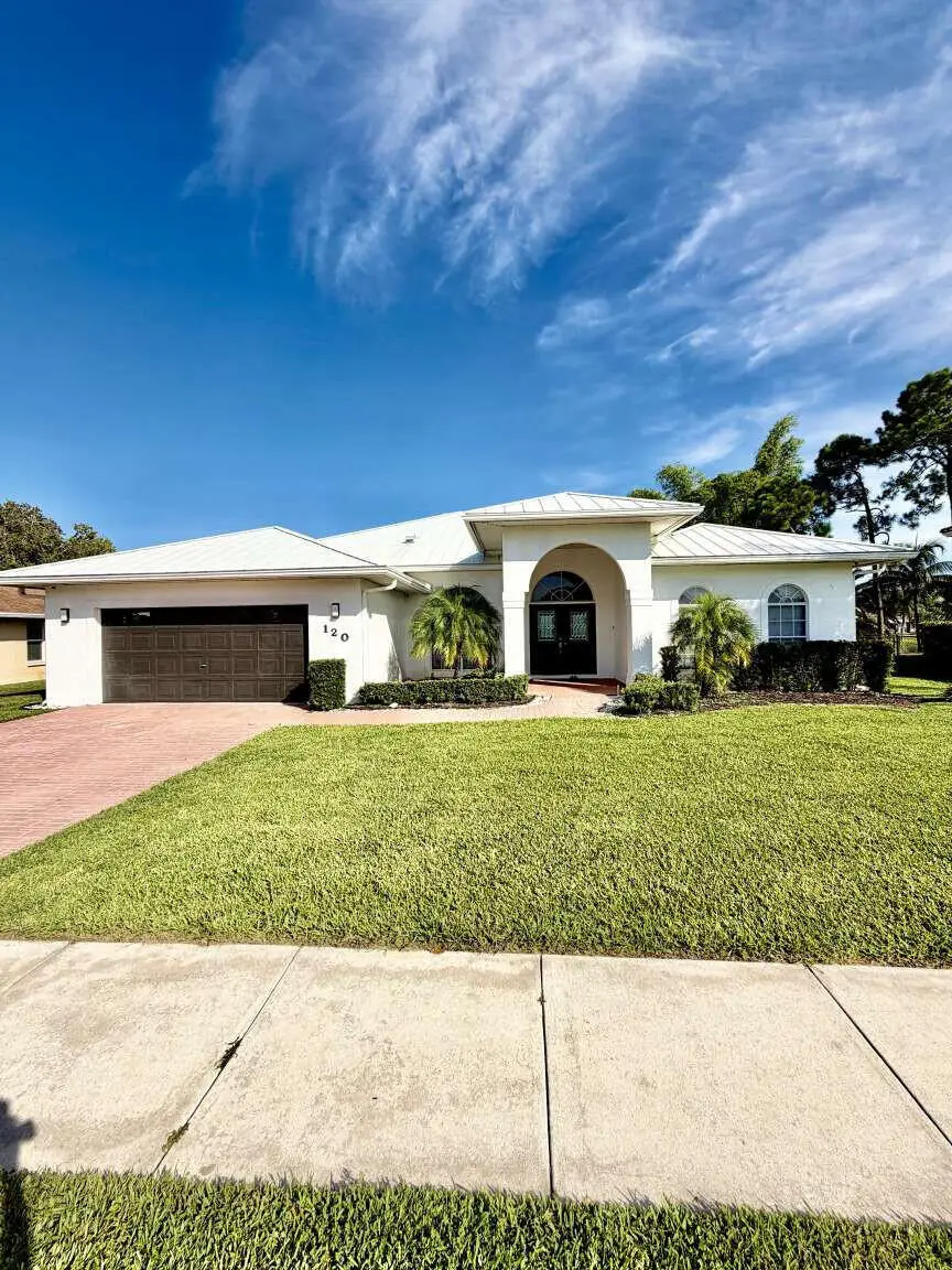 120 Saratoga Boulevard W, Royal Palm Beach, FL 33411 - #2