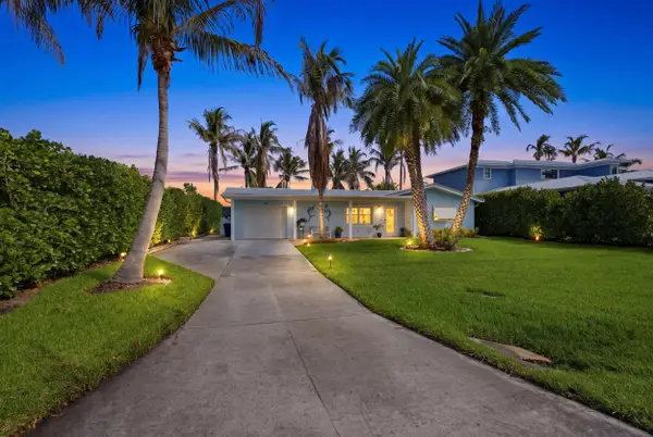 1719 SW Dyer Point Road, Palm City, FL 34990