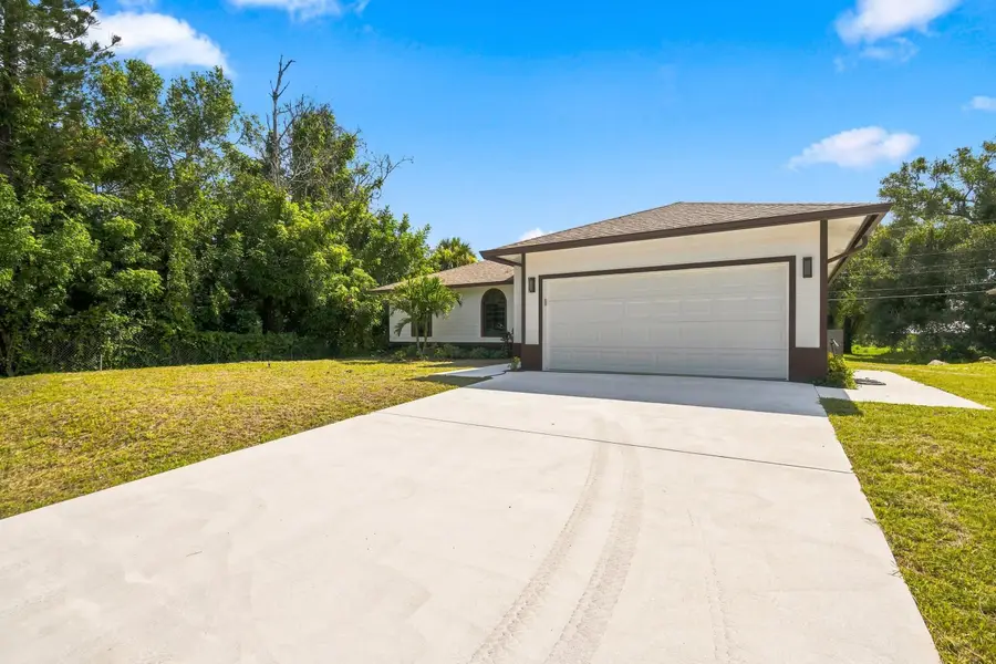 2356 30th Avenue Sw, Vero Beach, FL 32968 - #3
