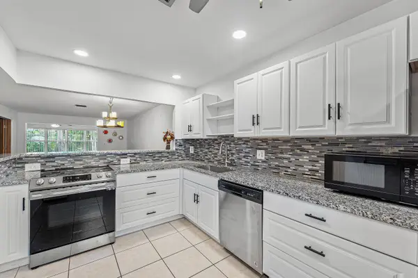 2638 Gately Drive E #125, West Palm Beach, FL 33415