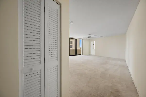2800 N Ocean Drive #A-8B, Riviera Beach, FL 33404