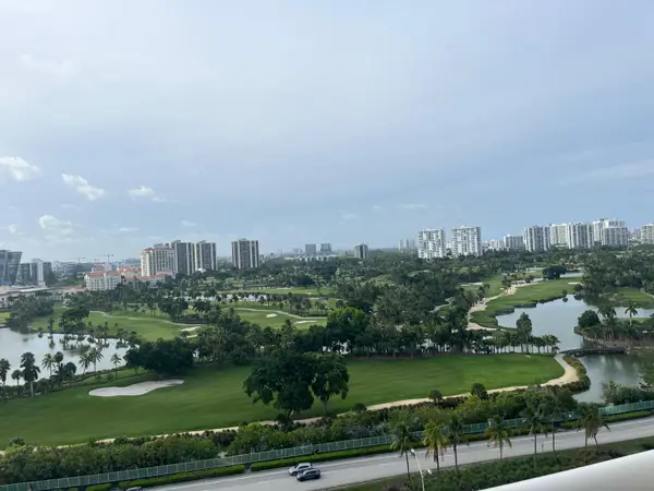 3300 NE 192nd Street #1706, Aventura, FL 33180