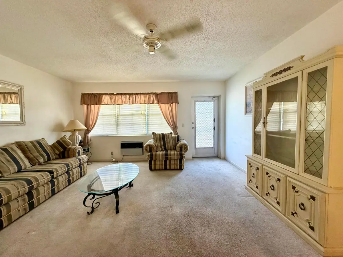 348 Northampton Q, West Palm Beach, FL 33417 - #1