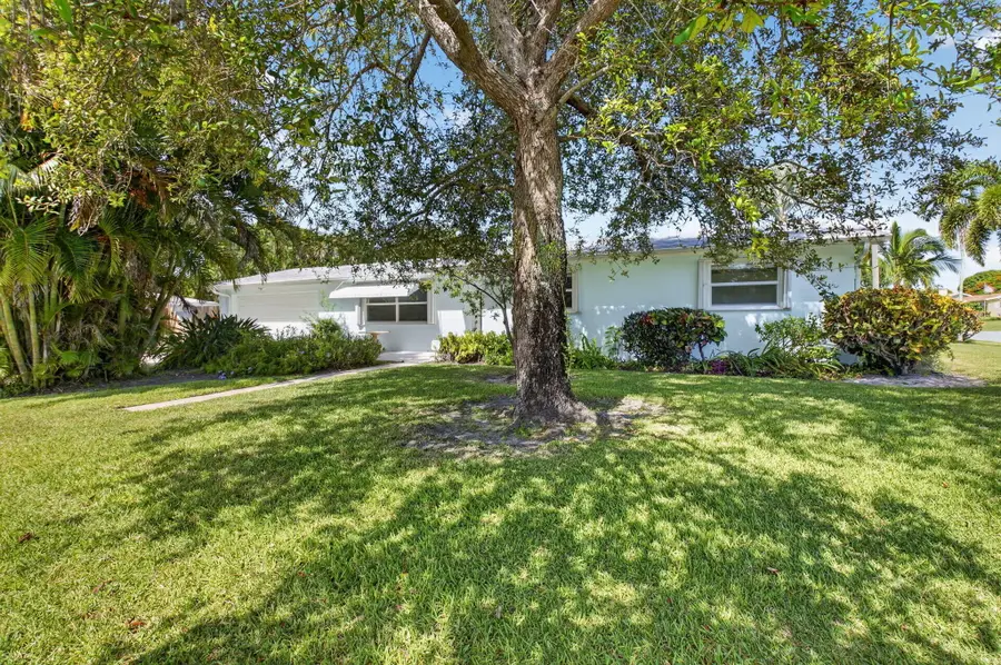 1205 SW 1st Street, Boynton Beach, FL 33435 - #3