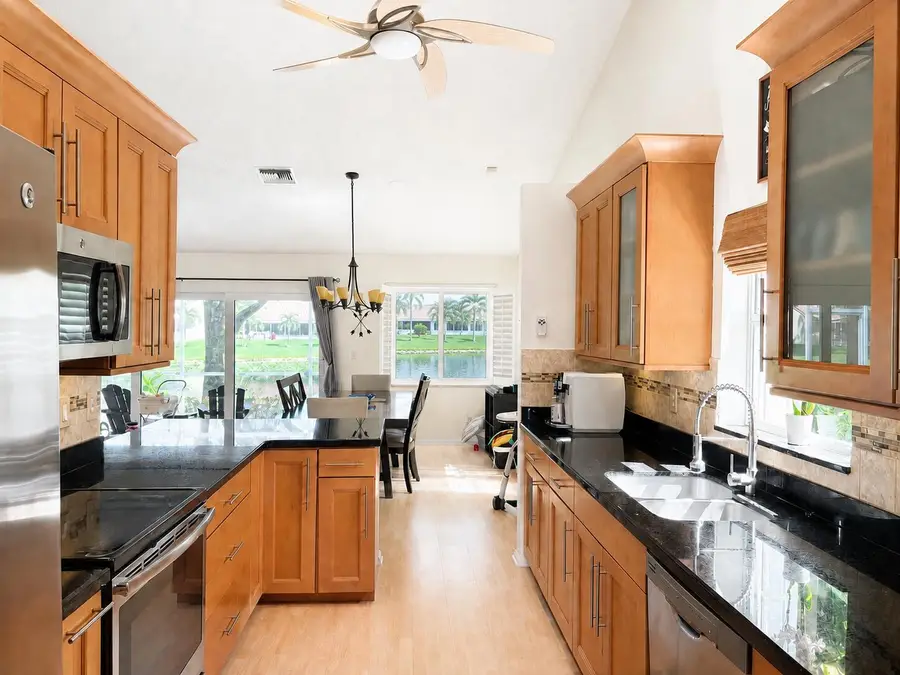 5554 Grande Palm Circle, Delray Beach, FL 33484 - #3
