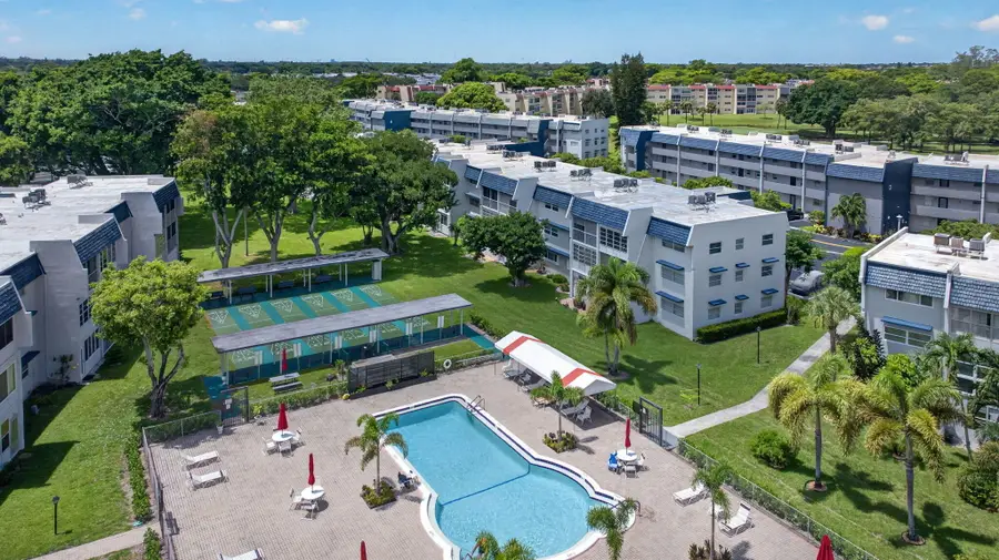 7827 Golf Cir Drive #301, Margate, FL 33063 - #3