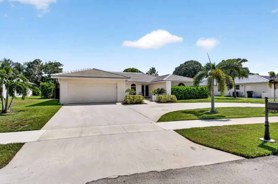 2432 NW Timbercreek Circle, Boca Raton, FL 33431 - #2