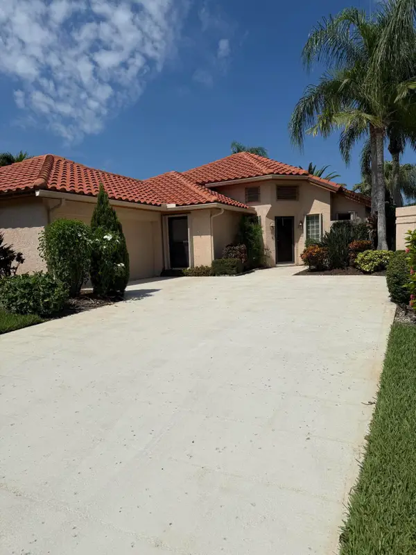 2963 SW Mariposa Circle, Palm City, FL 34990