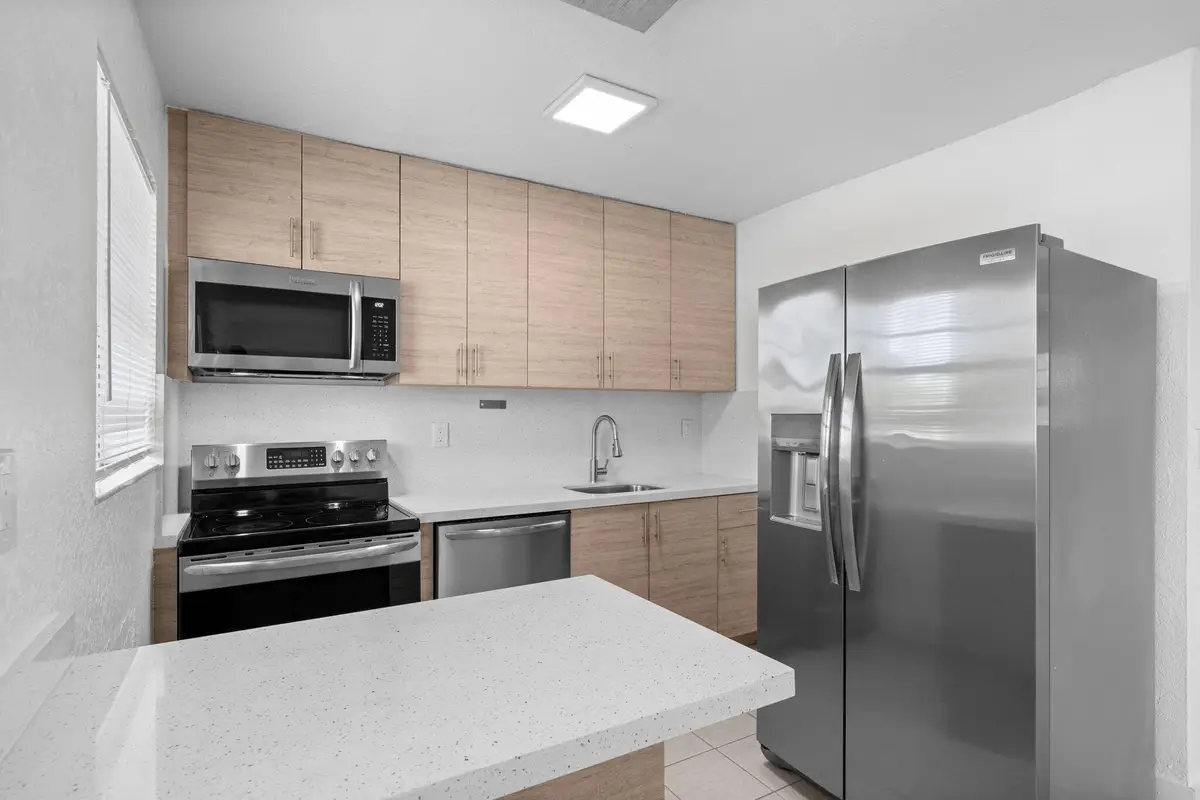 110 SE 2nd Street #103, Hallandale Beach, FL 33009 - #1