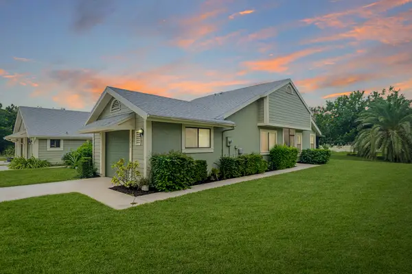 1566 SE Dewberry Court, Port St Lucie, FL 34952