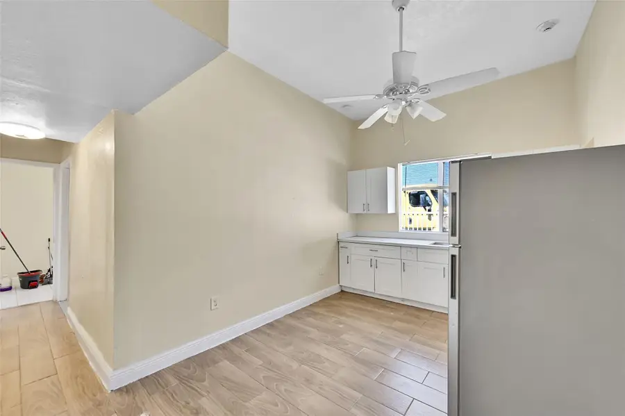 526 NW 15th Way, Fort Lauderdale, FL 33311 - #3