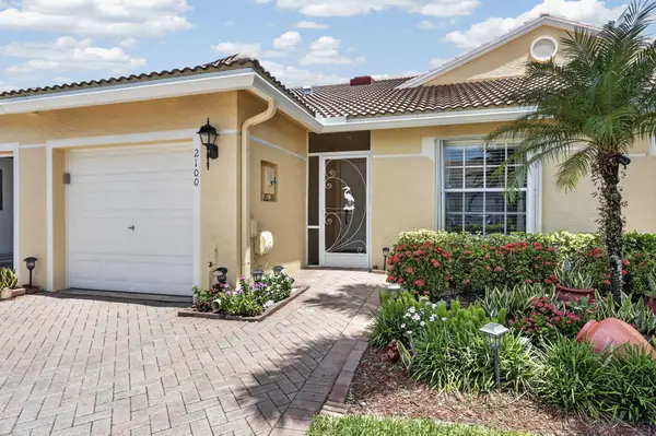 2100 Stonington Terrace, West Palm Beach, FL 33411