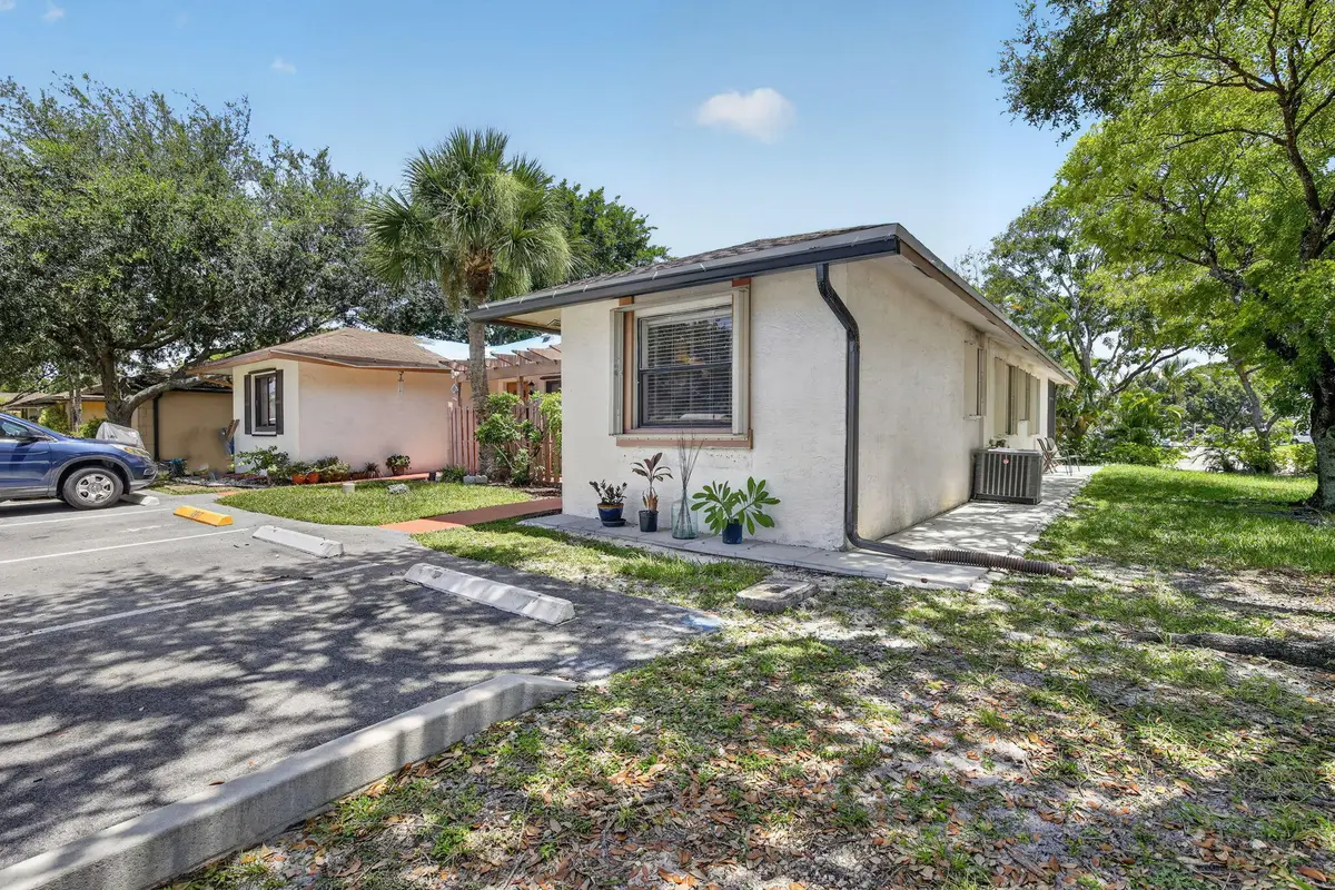 2950 NW 109th Terrace, Sunrise, FL 33322 - #1