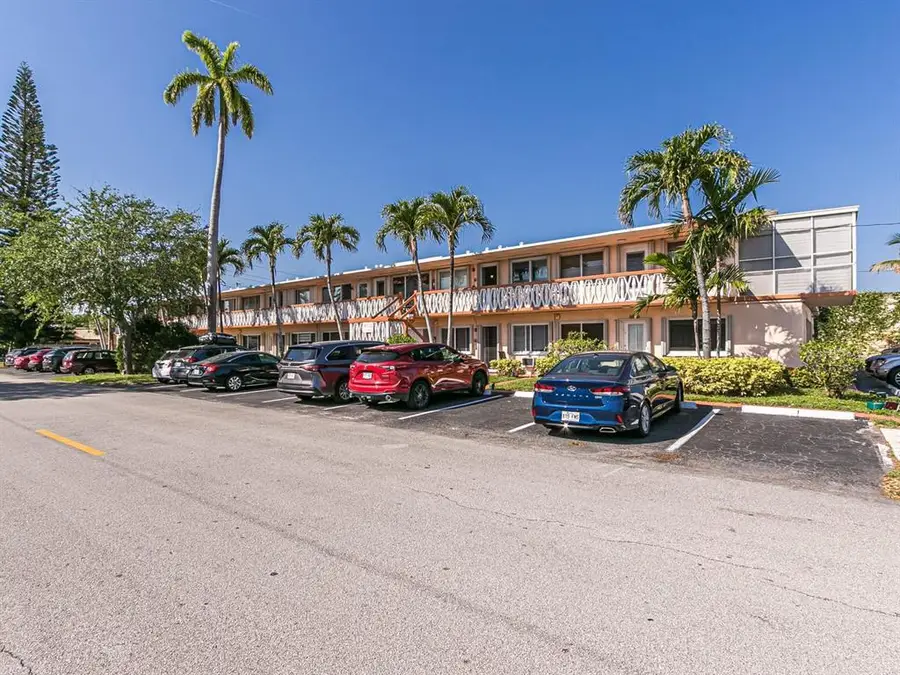 1000 SW 11th Avenue #2E, Hallandale Beach, FL 33009 - #3
