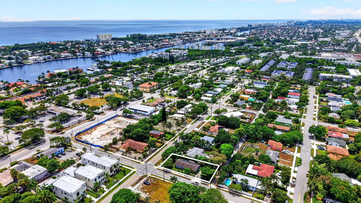 310 SE 8th Street, Delray Beach, FL 33483 - #1