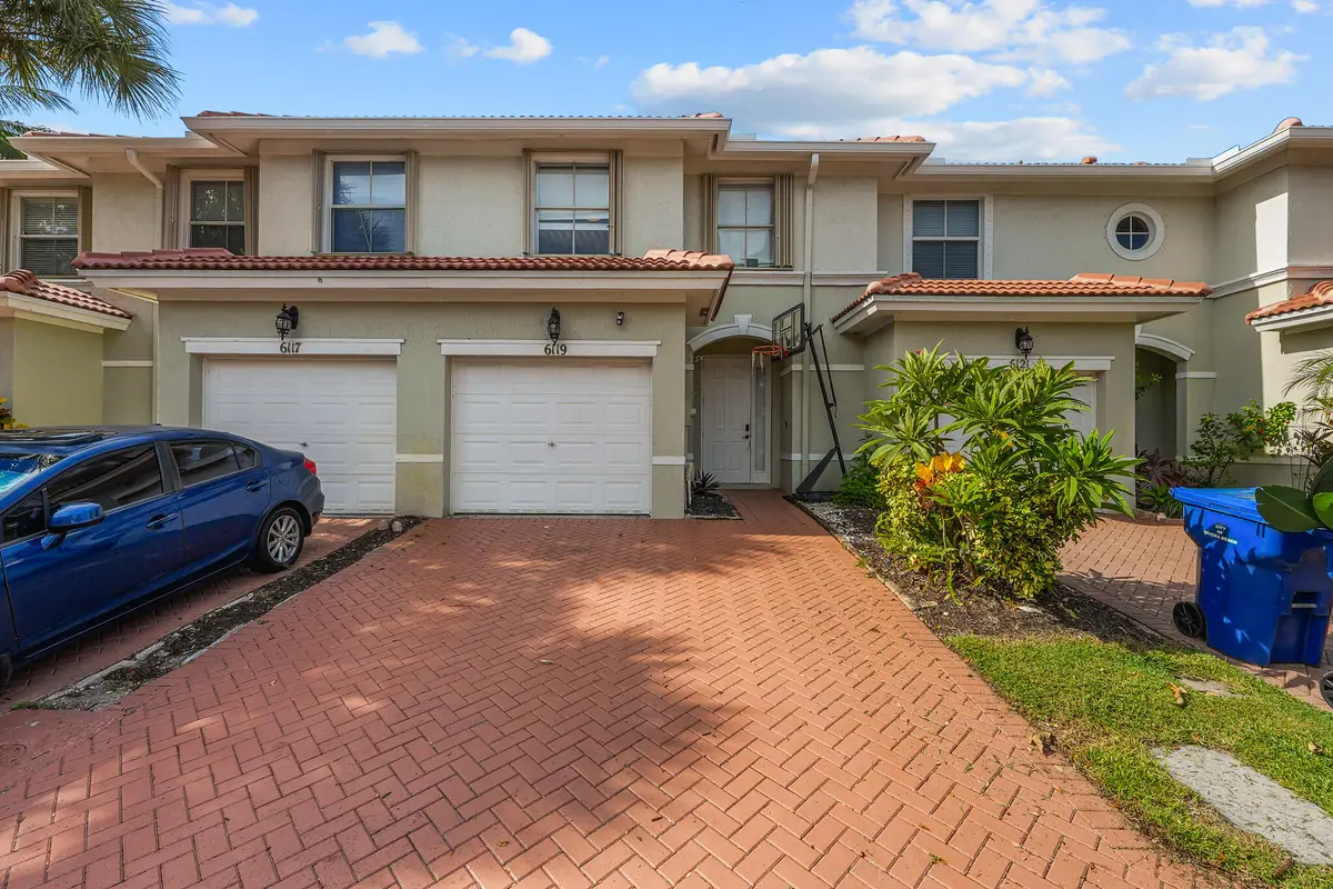 6119 Seminole Gardens Circle, Riviera Beach, FL 33418 - #1