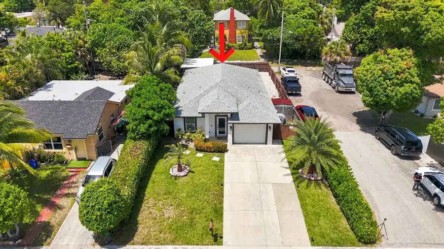 901 S M Street, Lake Worth Beach, FL 33460 - #3