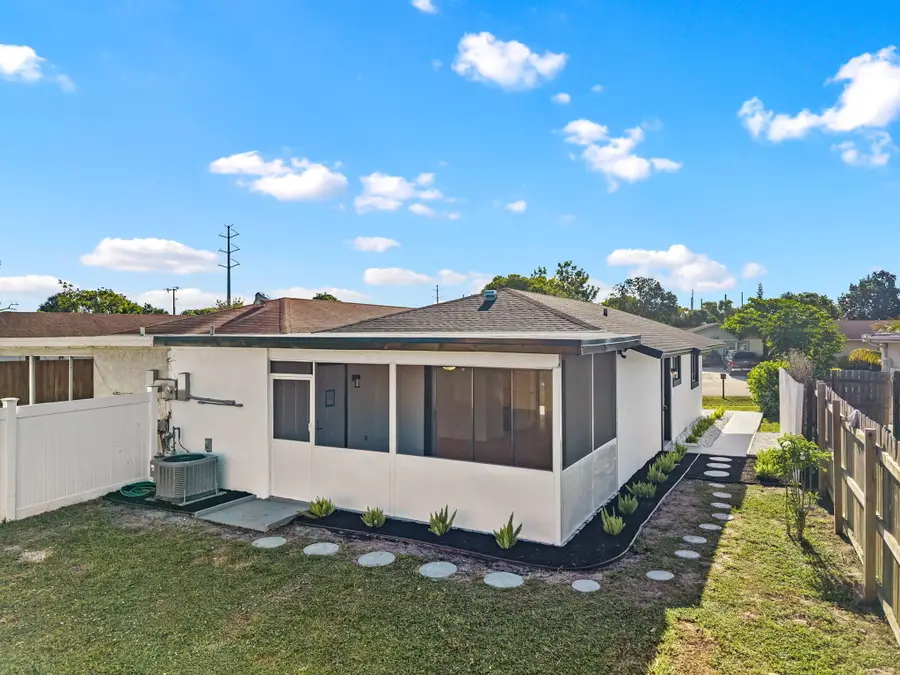 5937 Caribbean Boulevard, West Palm Beach, FL 33407 - #3