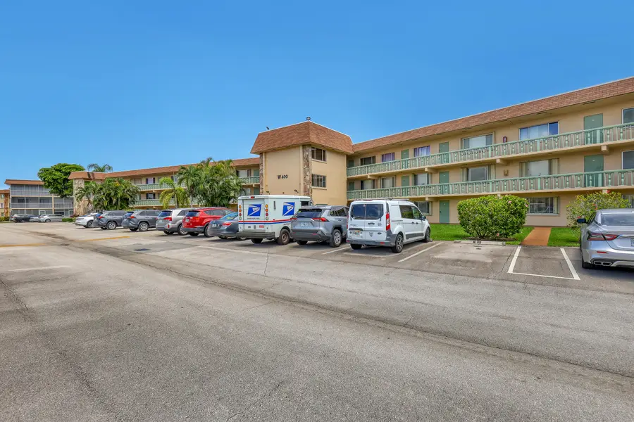 400 Village Green Circle W #117, Palm Springs, FL 33461 - #3