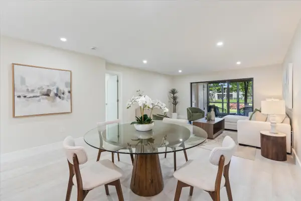 31 Stratford Lane W #A, Boynton Beach, FL 33436