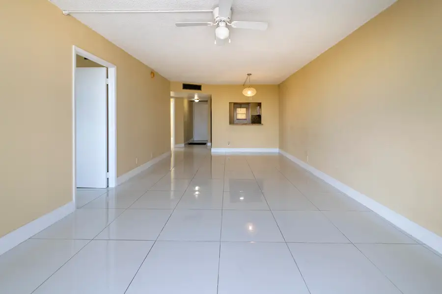 4501 NE 21st Avenue #412, Fort Lauderdale, FL 33308 - #2