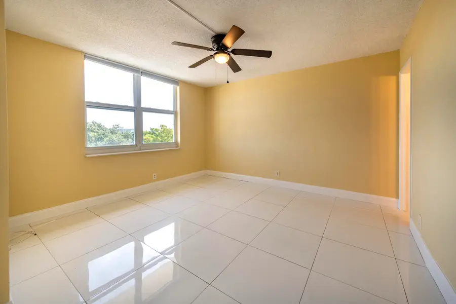 4501 NE 21st Avenue #412, Fort Lauderdale, FL 33308 - #3