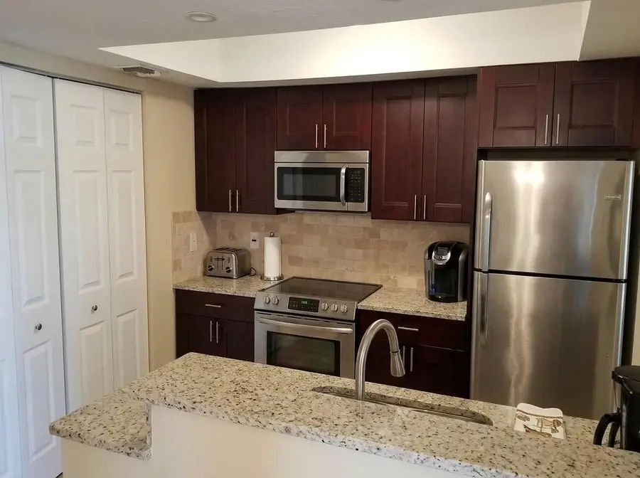 6534 Harbour Road, North Lauderdale, FL 33068 - #3