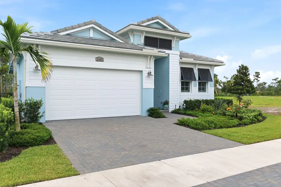 2165 SE Mosaic Boulevard, Port Saint Lucie, FL 34984 - #2