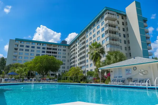 4330 Hillcrest Drive #602, Hollywood, FL 33021