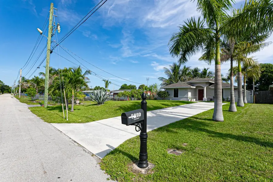 5803 Lime Road, West Palm Beach, FL 33413 - #2