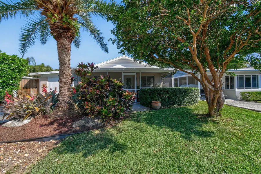 2401 Country Oaks, Palm Beach Gardens, FL 33410 - #3