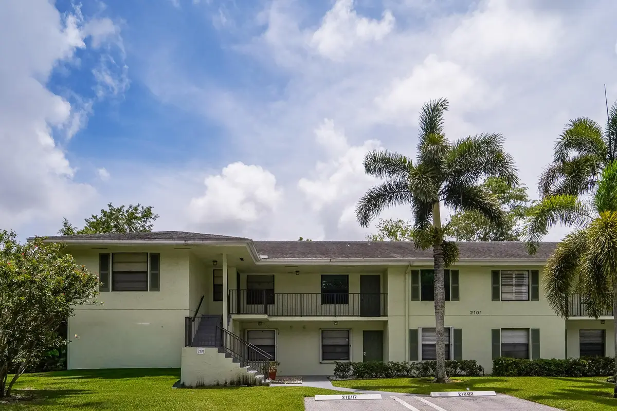 2101 Sabal Ridge Court #F, Palm Beach Gardens, FL 33418 - #1