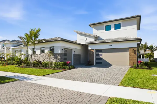 9525 St Germain Drive, Palm Beach Gardens, FL 33412
