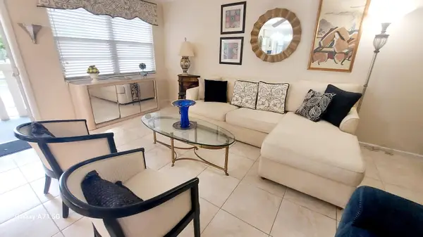 2067 Ainslie Drive, Boca Raton, FL 33434