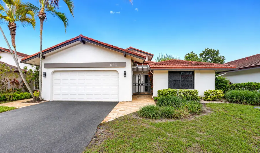 663 Deer Creek Hollows Circle, Deerfield Beach, FL 33442 - #2