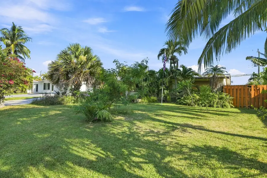 2511 NE 12th Court, Pompano Beach, FL 33062 - #2