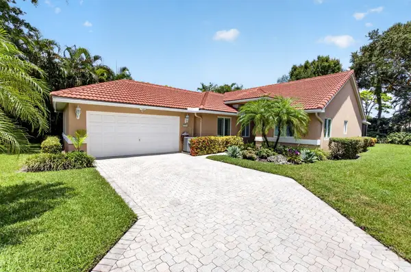 13275 Royale Sabal Court, Delray Beach, FL 33484