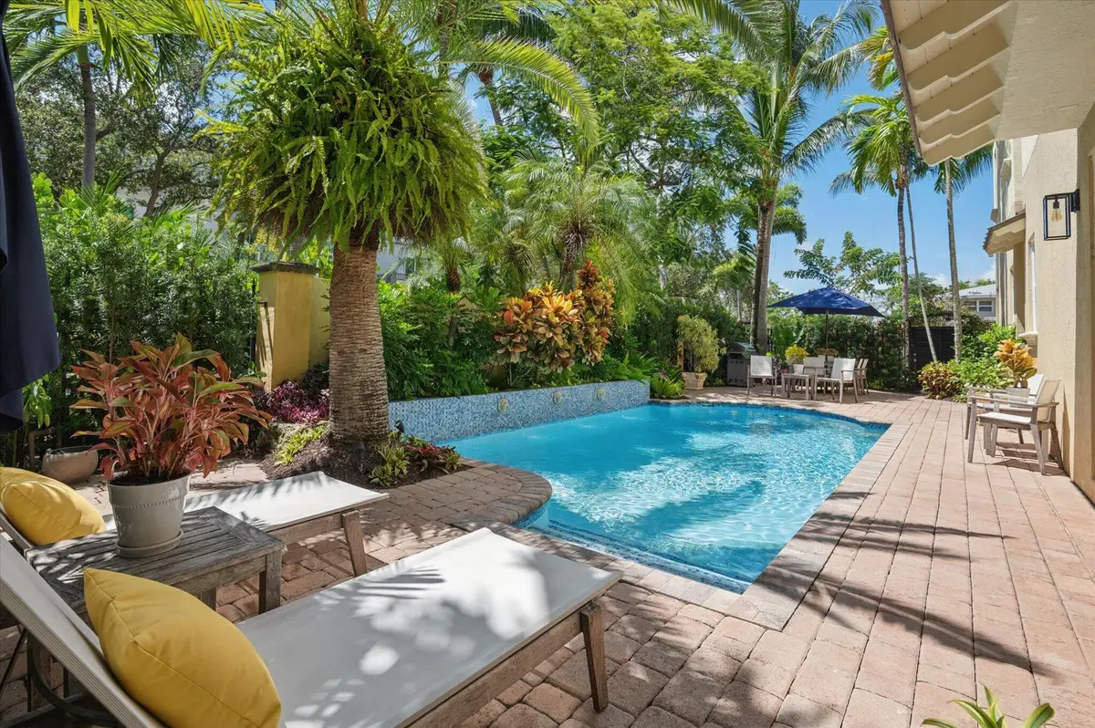 608 NE 11th Avenue, Fort Lauderdale, FL 33304 - #1