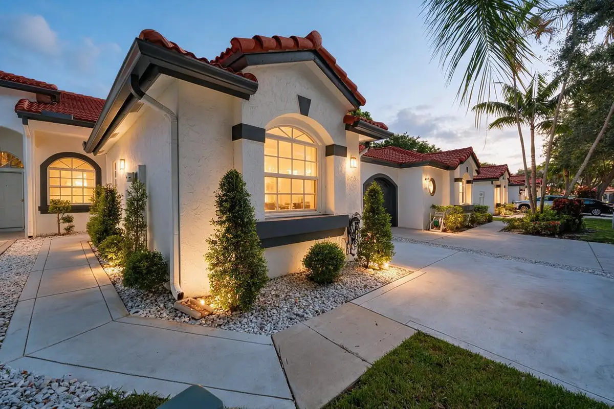 8255 Via Bella, Boca Raton, FL 33496 - #1