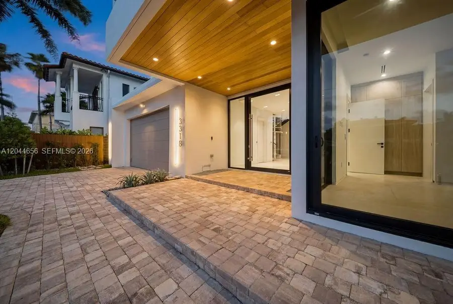 3318 NE 16th Place, Fort Lauderdale, FL 33305 - #2