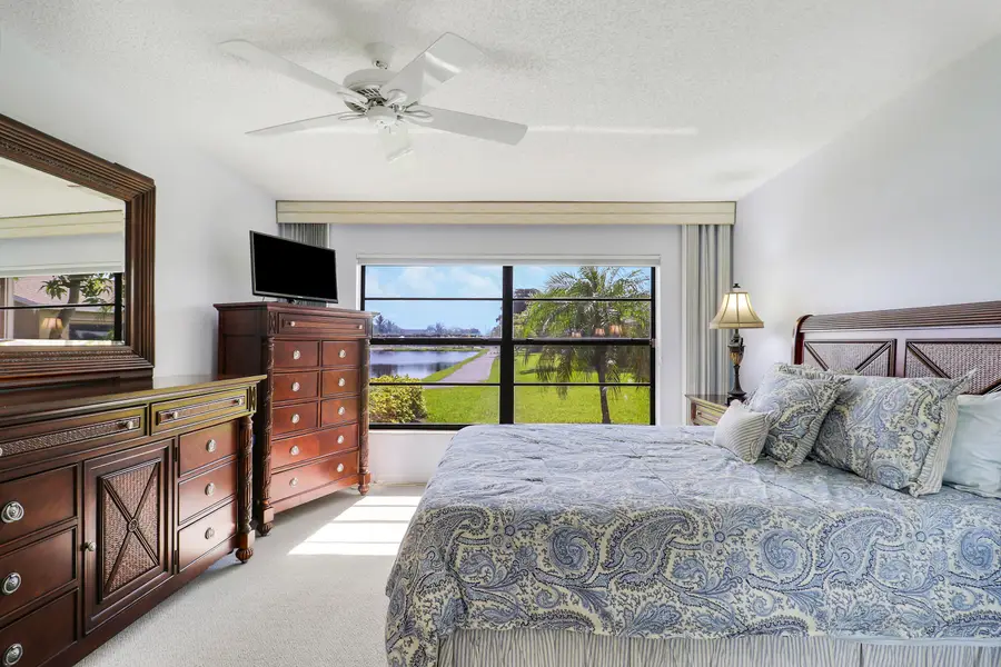 5481 Mirror Lakes Boulevard, Boynton Beach, FL 33472 - #3
