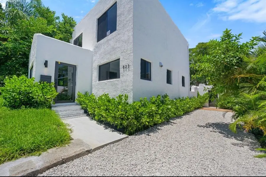 823 33rd Street, West Palm Beach, FL 33407 - #2