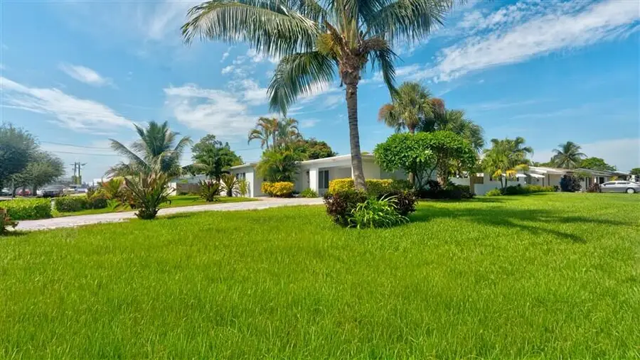701 SE 1st Street, Boynton Beach, FL 33435 - #3