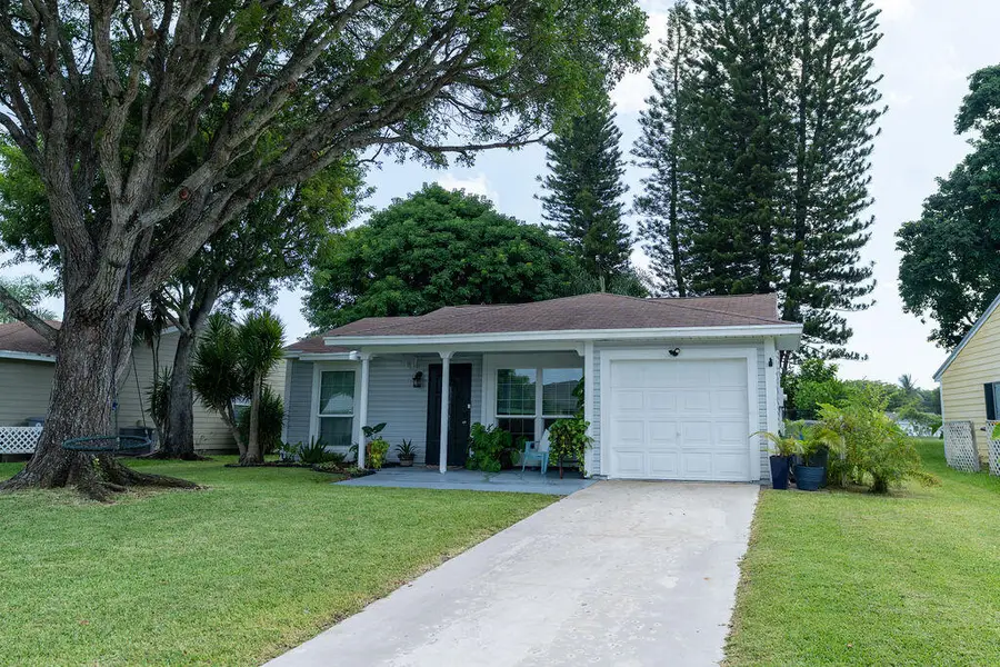 9060 Chrysanthemum Drive, Boynton Beach, FL 33472 - #3