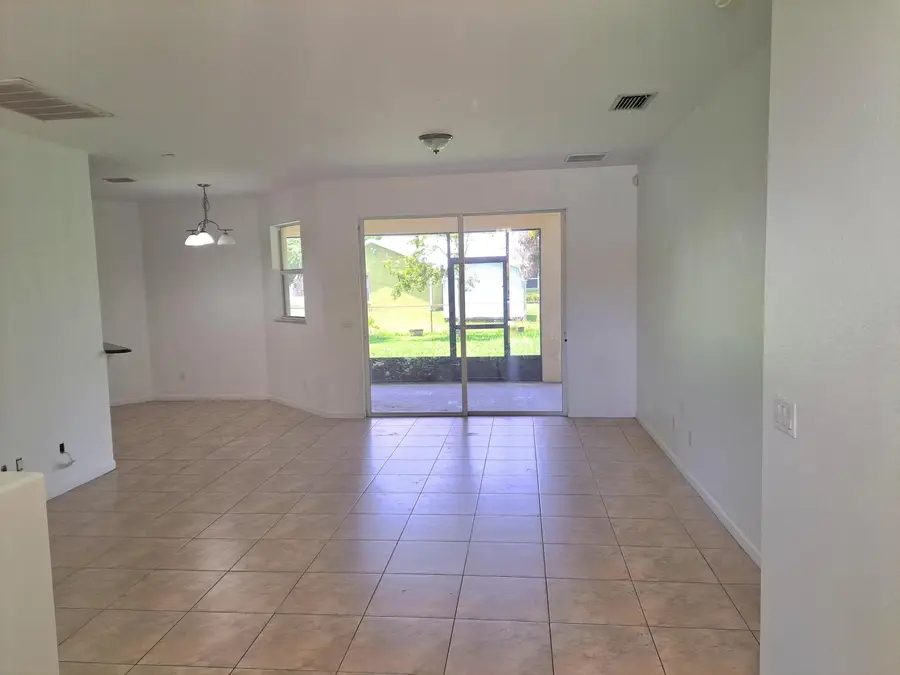 2262 SE Glover Street, Port Saint Lucie, FL 34984 - #2