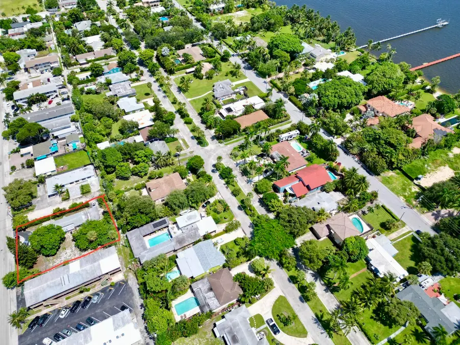 1302 S Federal Highway, Lake Worth Beach, FL 33460 - #3