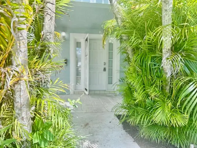 10 Blenheim Court, Palm Beach Gardens, FL 33418 - #3