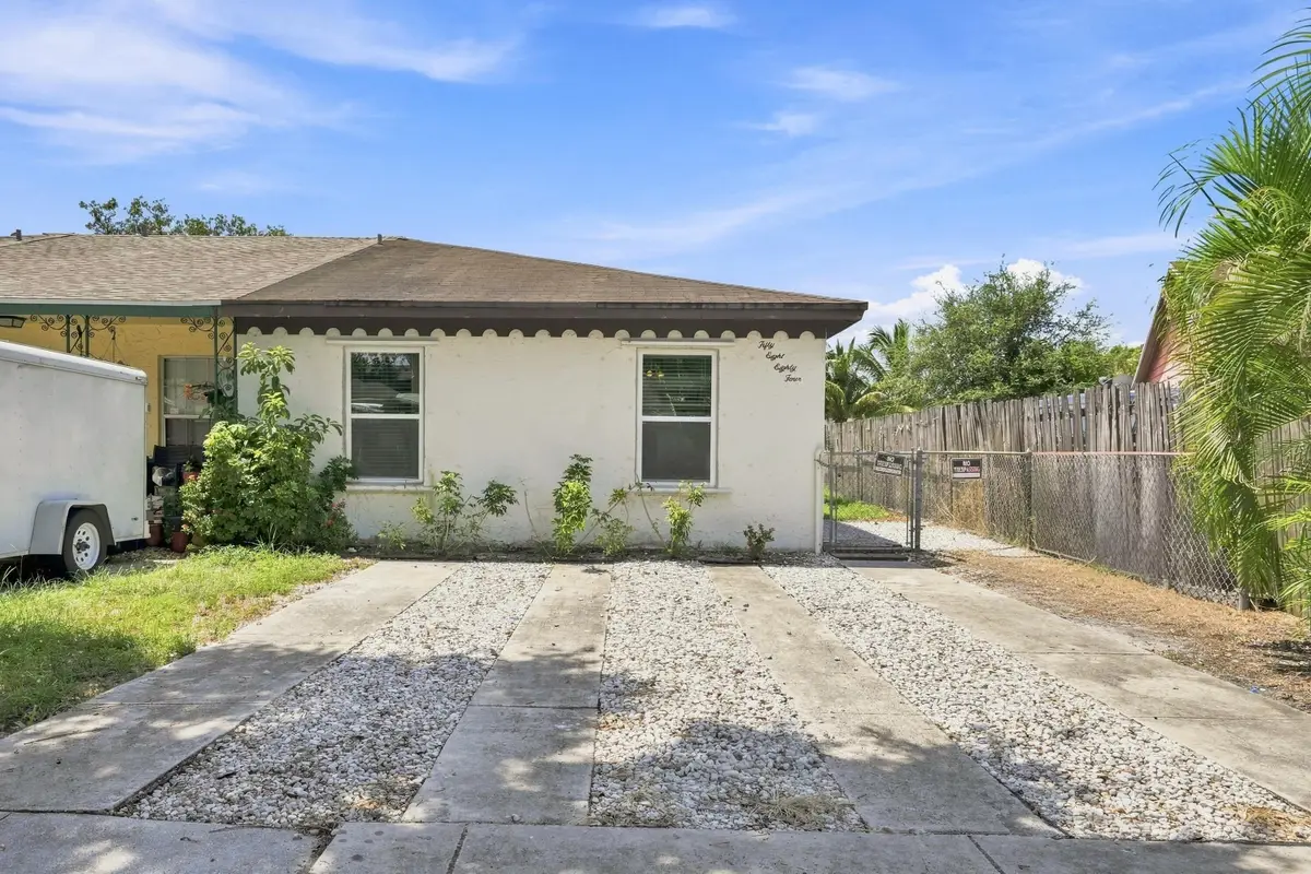 5884 S 38th Street, Greenacres, FL 33463 - #1