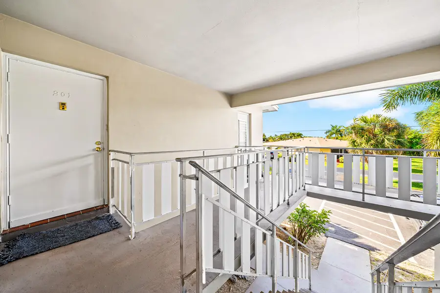 315 Circle Drive S #201, Boynton Beach, FL 33435 - #3