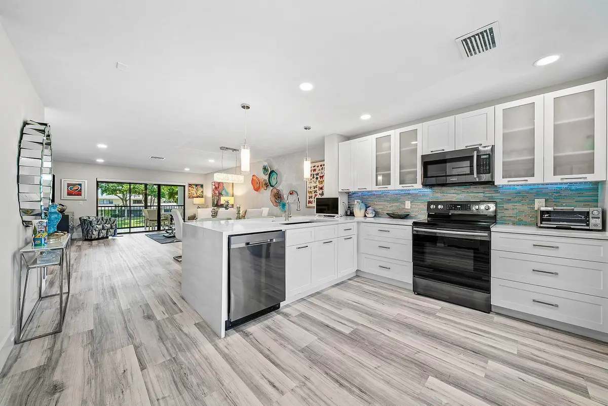 42 Stratford Lane W #D, Boynton Beach, FL 33436 - #1